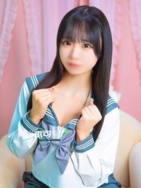 新宿出張●  158cm  ●  Eカップ  ●  22歳あなたに多彩な魅力を体験していただきます